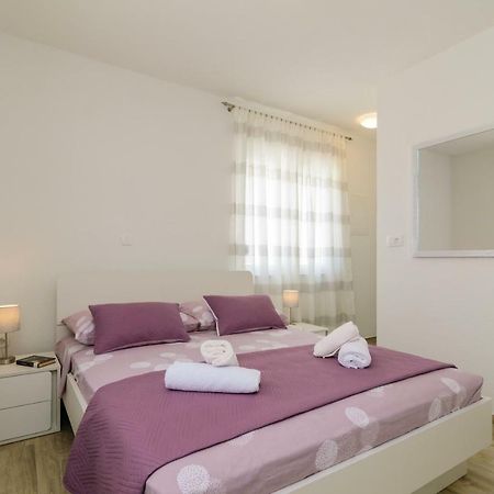 Privat Room Luka 扎达尔 外观 照片