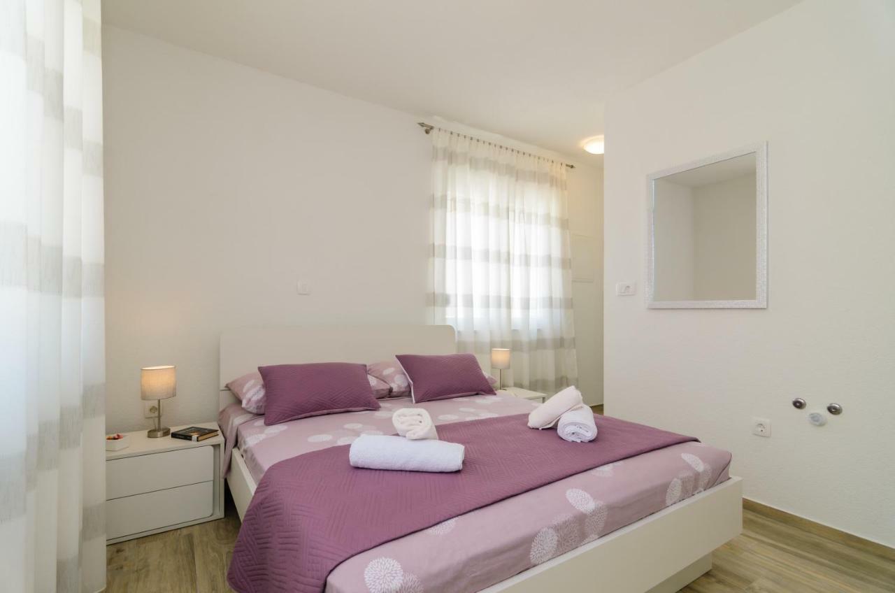 Privat Room Luka 扎达尔 外观 照片